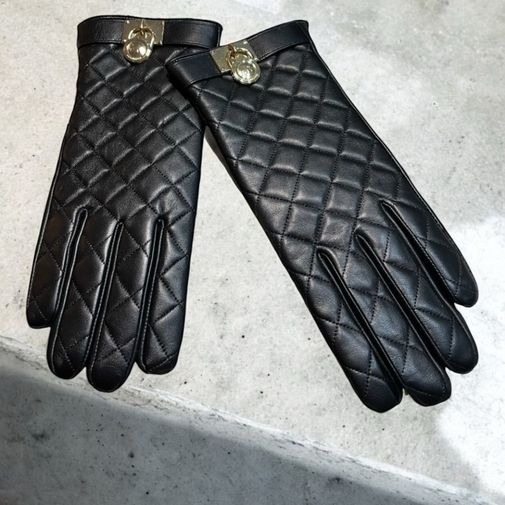 NEW MICHAEL KORS Quilted Leather Gloves Tech Technology Size Large